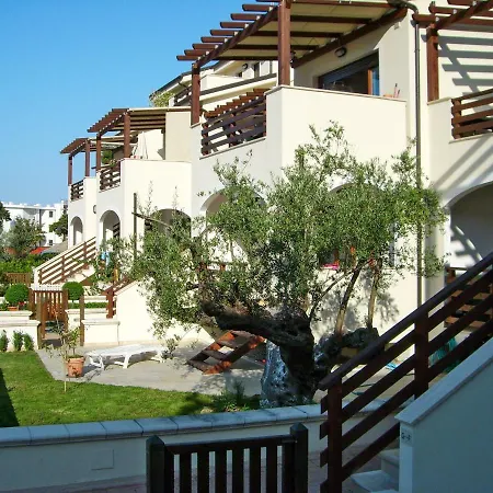 Locazione Turistica Medresort - Pit160-5 * ピネート